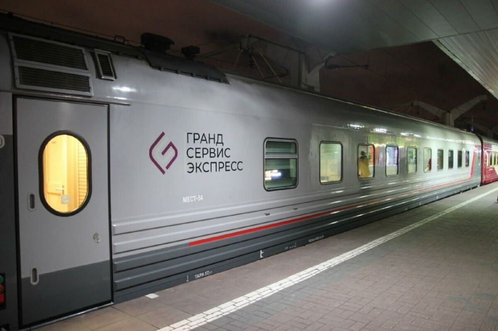 Запуск девяти новых поездов в Крым отложили из-за коронавируса
