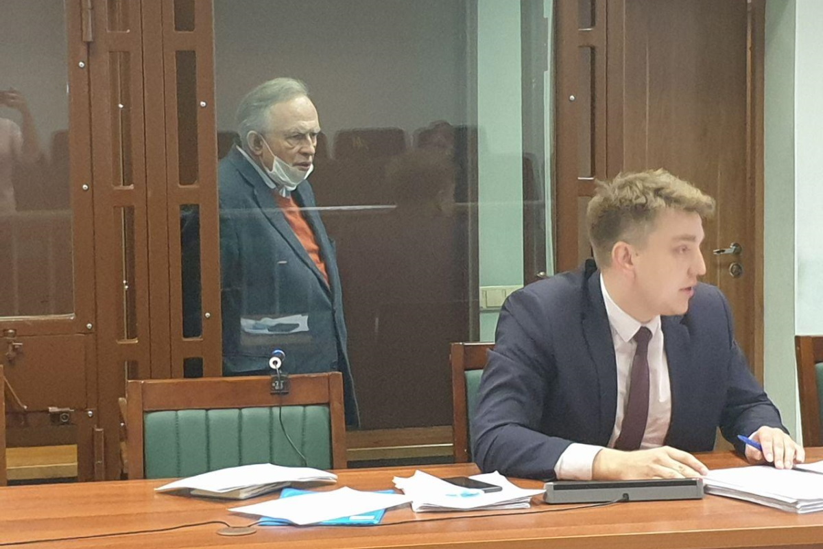 Суд продлил до 23 декабря арест историка Соколова