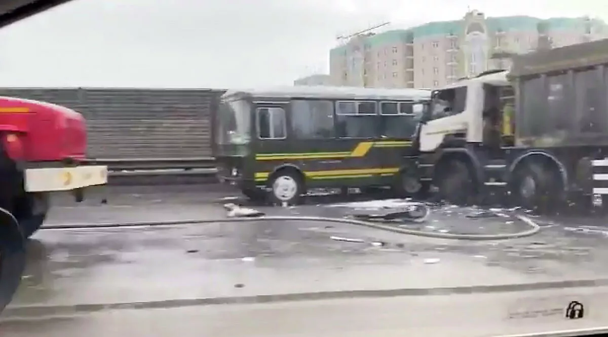Четыре человека погибли в ДТП с военными автобусами в Подмосковье