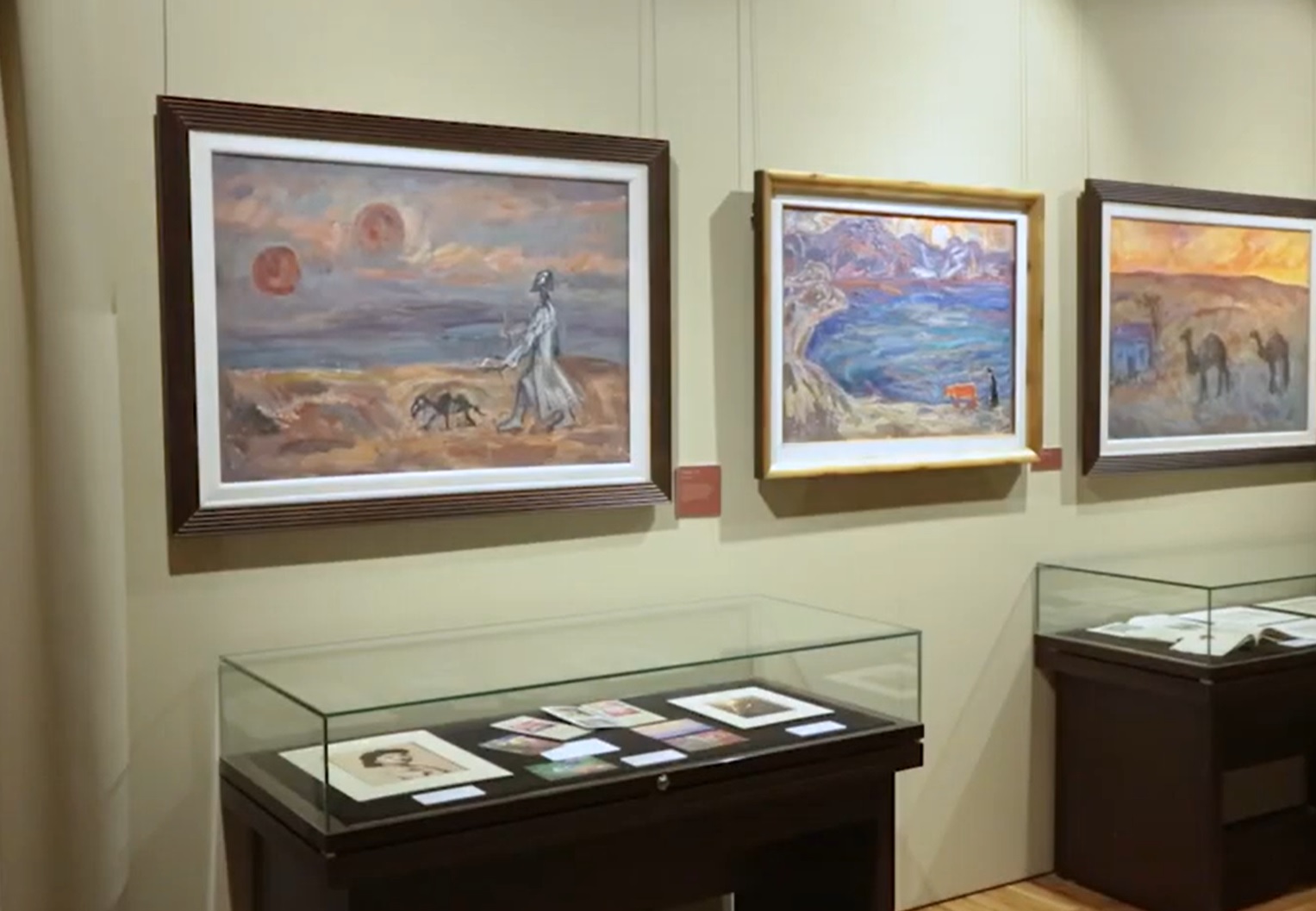 Выставку живописи Лидии Архиповой «Лидия. Африканские сны» представили в музее Востока в Москве
