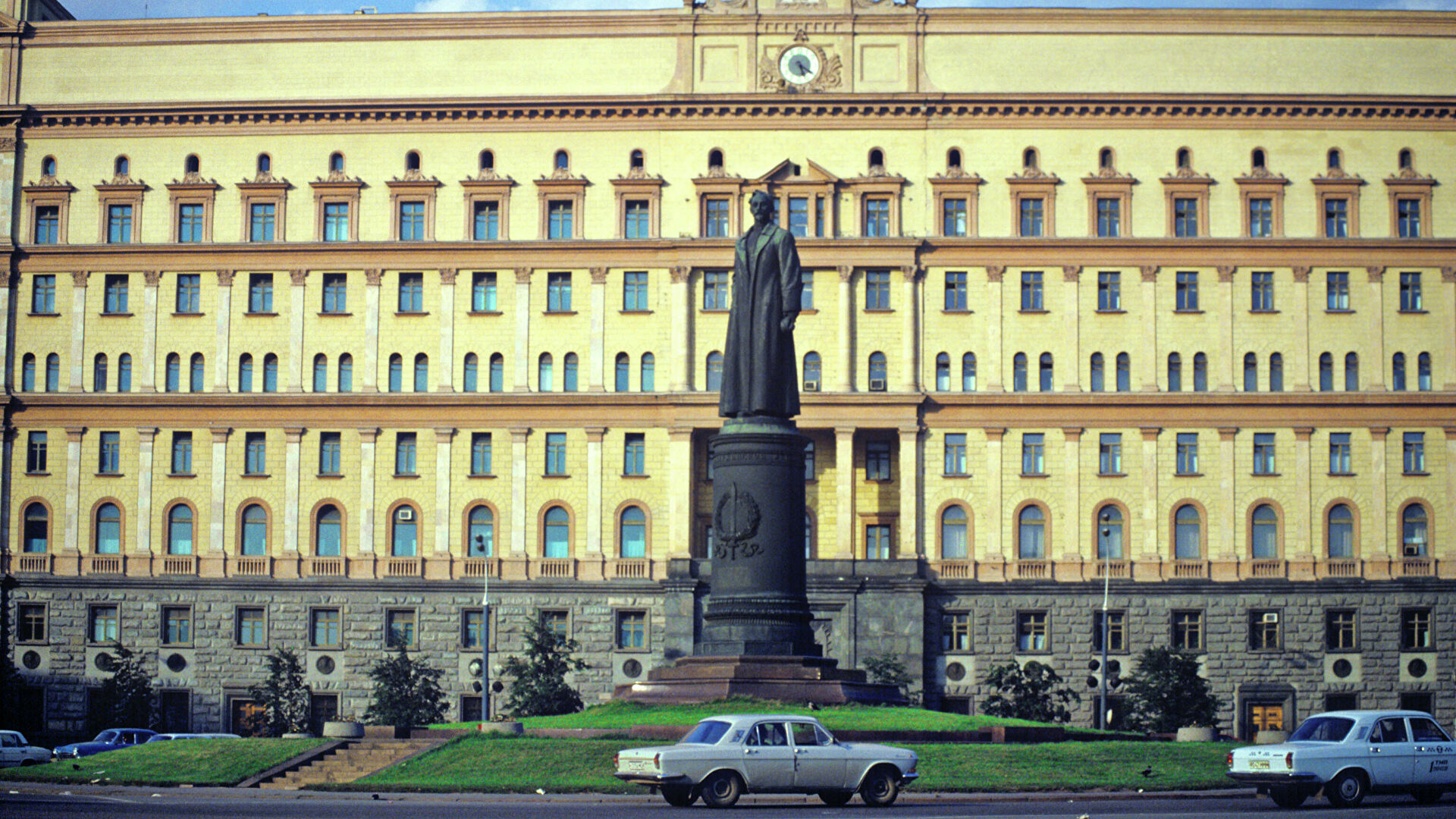 В «Боевом братстве» положительно оценили восстановление памятника Дзержинскому в Москве