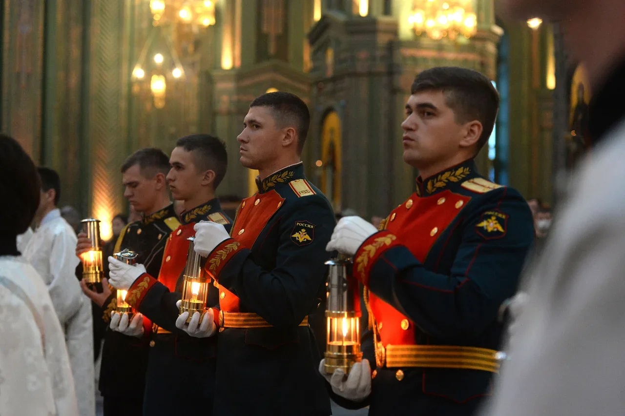 Частицы Вечного огня из Главного храма Вооруженных сил РФ передадут в военные округа