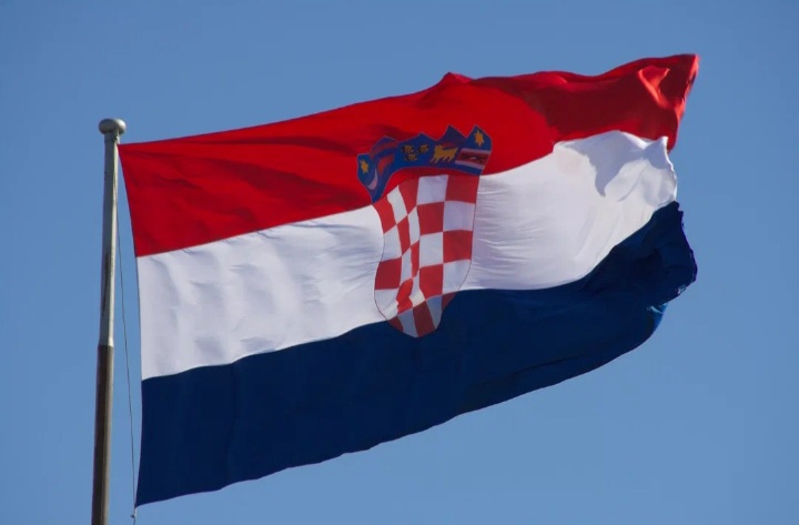 МИД Хорватии потребовал вывезти из страны часть сотрудников российского посольства